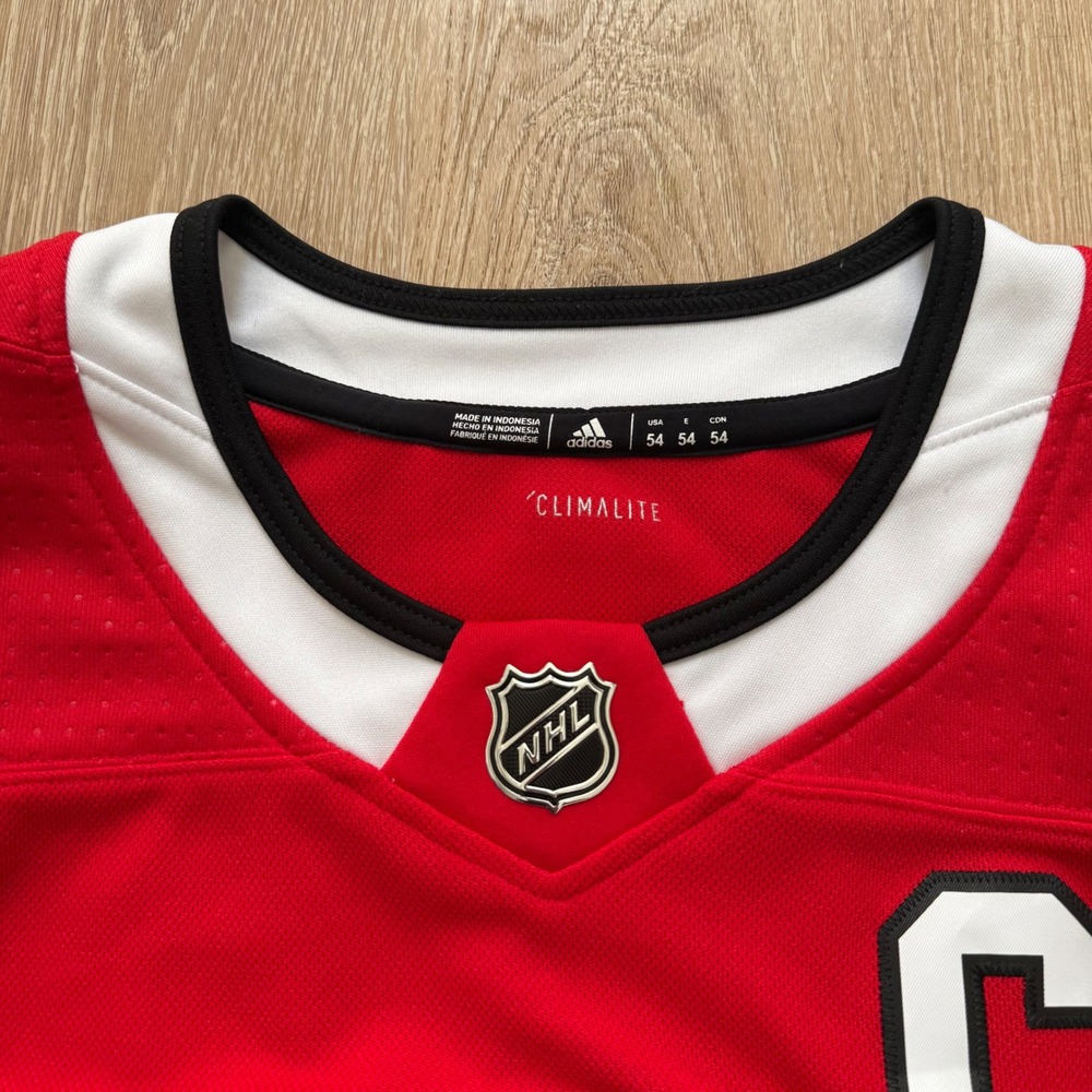 Adidas Chicago Blackhawks Toews Hockey Jersey Mens 54 Red Authentic NHL 19 - Picture 4 of 10
